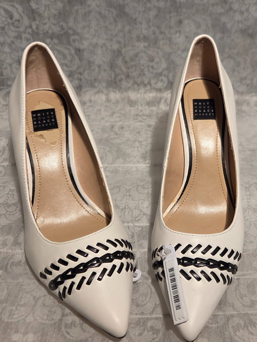 Olivia Ecru/ Black Pumps NWT